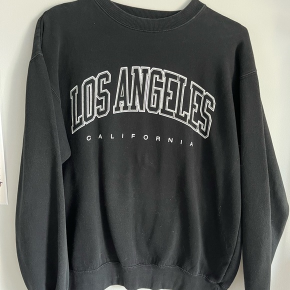 Brandy Melville J. Galt Los Angeles Crewneck Sweatshirt - Picture 1 of 2